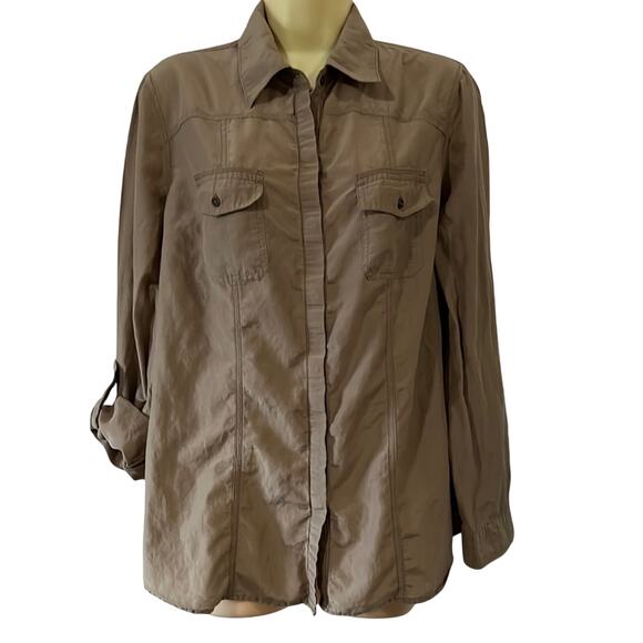 Chico’s 2 Tan Taupe Lightweight Blouse Convertible Sleeves Button Front Size 12 - Picture 1 of 8